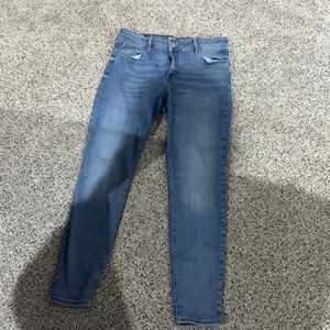 Old Navy Rockstar Super Skinny Jeans